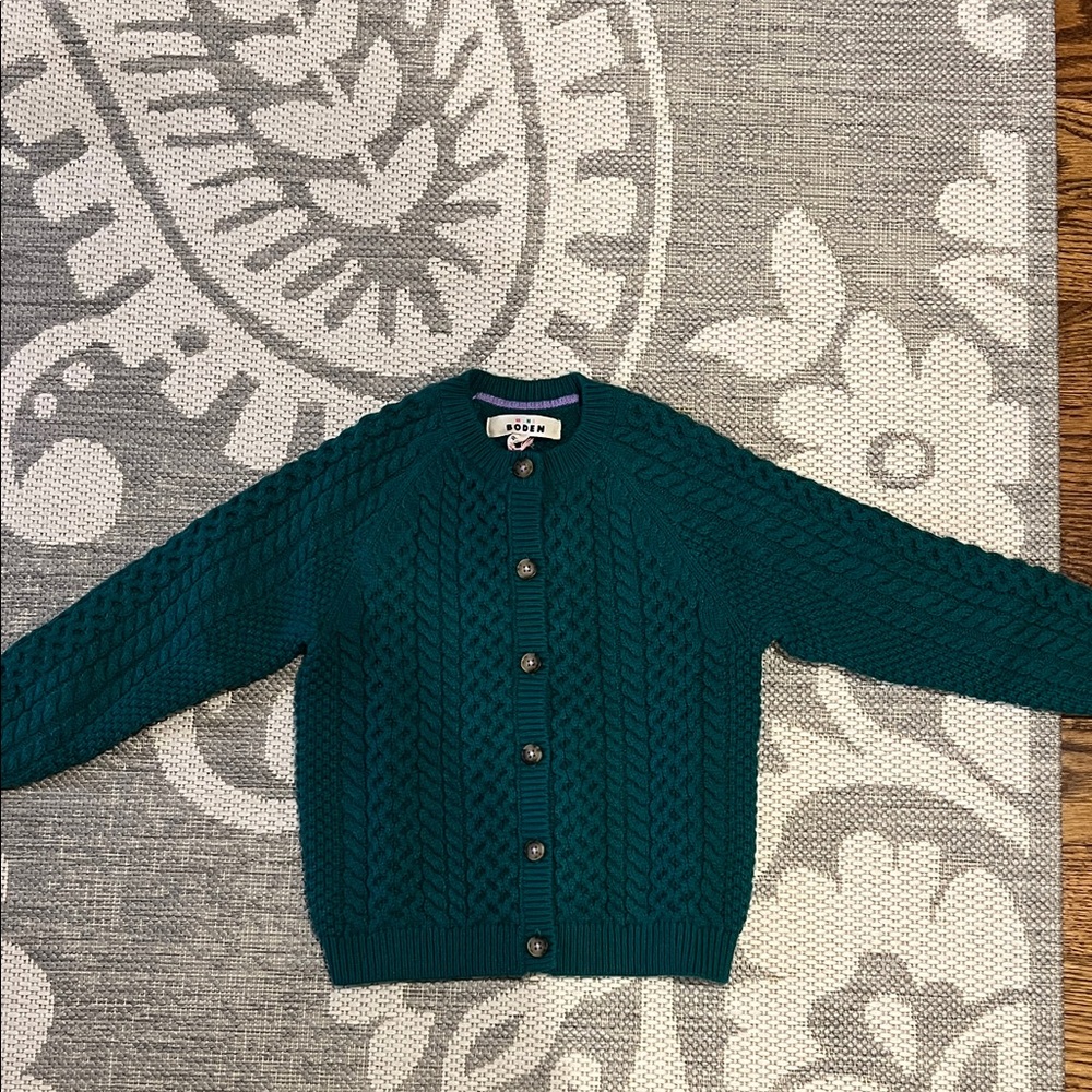 Mini Boden girls  Cable-Knit Button Cardigan in jewel green.